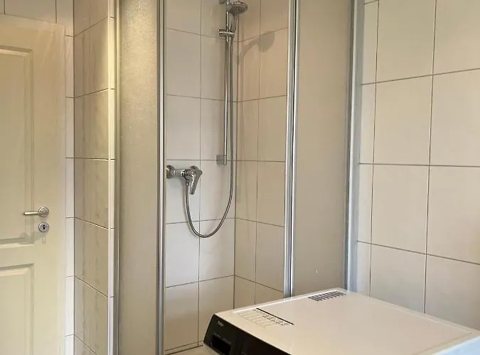 Stilvoller Altbau Mit Balkon - 10 Min To Center Apartment *