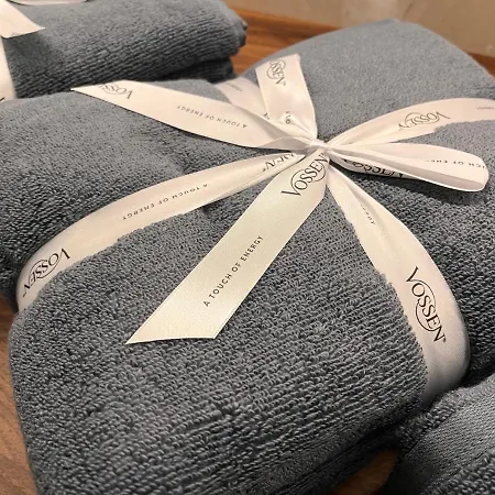 Stilvoller Altbau Mit Balkon - 10 Min To Center