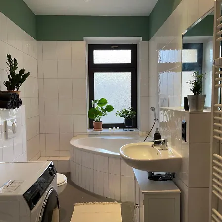 Stilvoller Altbau Mit Balkon - 10 Min To Center Apartment *