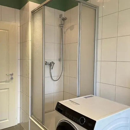 Stilvoller Altbau Mit Balkon - 10 Min To Center Апартаменты *